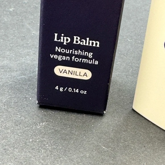 NWT Full Size Curology Vanilla Lip Balm- Vegan! Dye, Paraben, & Cruelty FREE - Picture 2 of 8